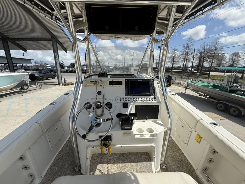 Slide: The Image of Triton 2690 Walkaround 2006 - 14