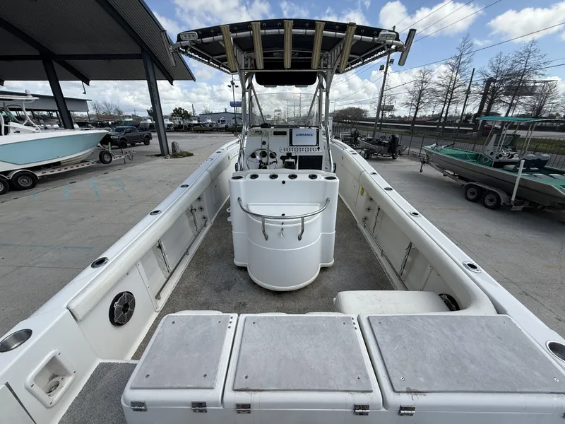 Slide: The Image of Triton 2690 Walkaround 2006 - 3