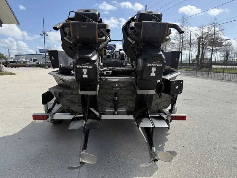 Slide: The Image of Gator-Tail Extreme Series 2060cc 2018 - 7