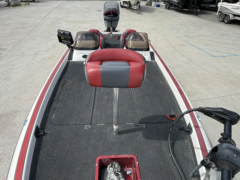 Slide: The Image of Champion 203 2004 - 16