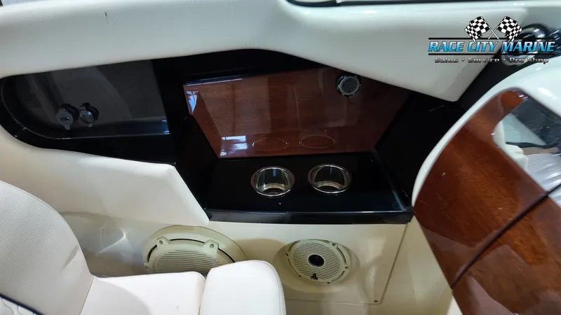 Slide: The Image of Chris-Craft GT31 2021 - 14