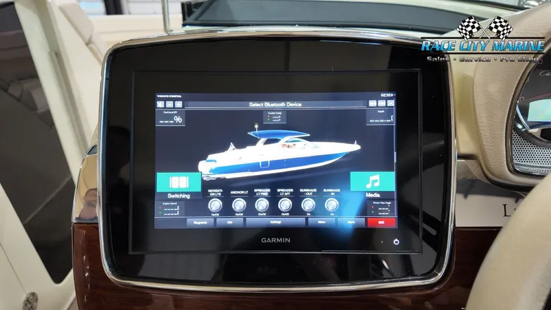 Slide: The Image of Chris-Craft GT31 2021 - 17