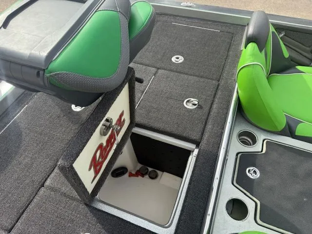 Slide: The Image of Ranger Z520 Comanche 2018 - 13