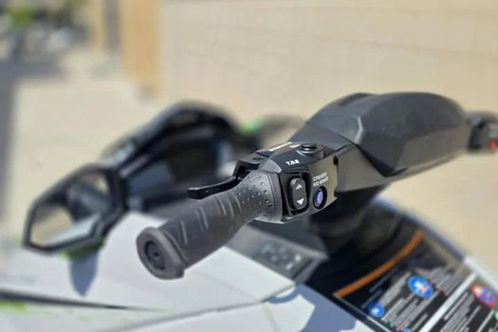 Slide: The Image of 2026 Yamaha WaveRunner VX Deluxe handlebar with control buttons, close-up view. - 14