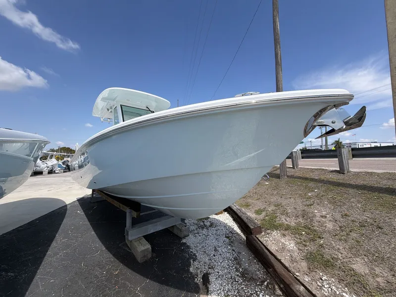 Slide: The Image of Everglades 273 Center Console 2026 - 3