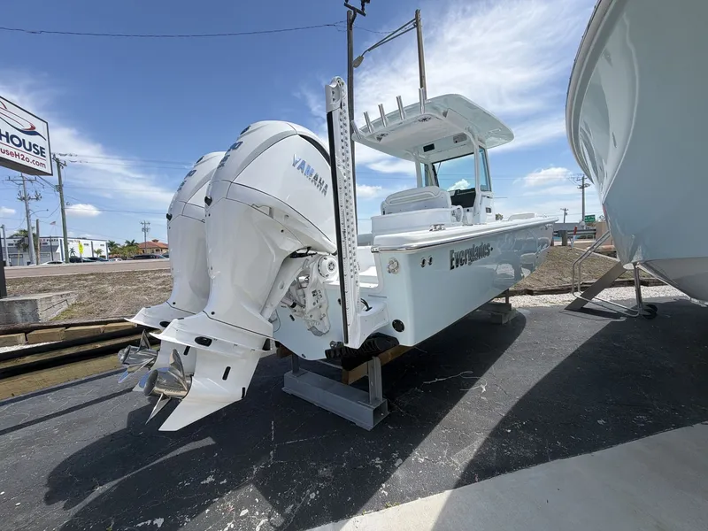Slide: The Image of Everglades 273 Center Console 2026 - 5