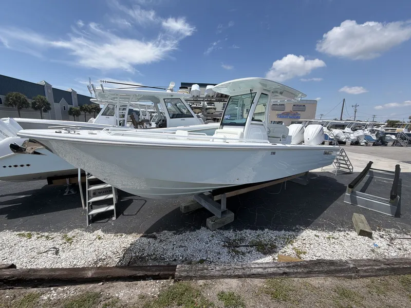 Slide: The Image of Everglades 273 Center Console 2026 - 9