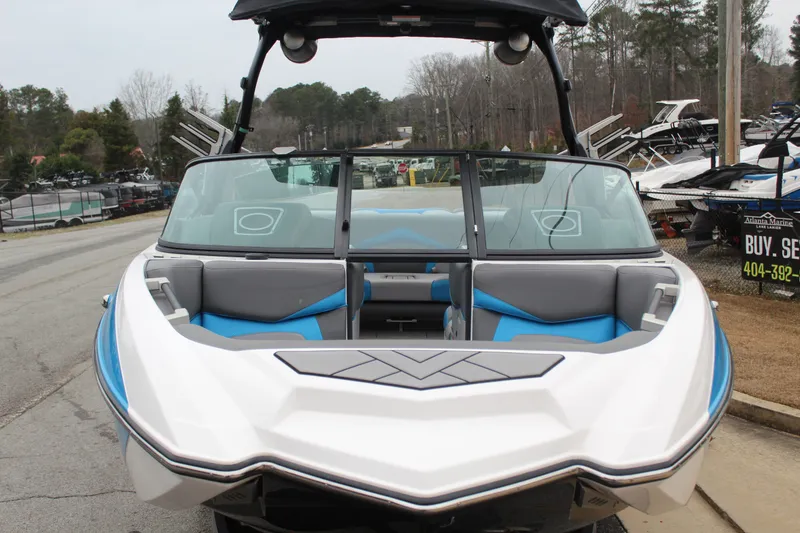 Slide: The Image of Supra SR 400 2020 - 4