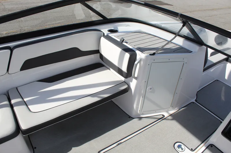 Slide: The Image of Yamaha AR195 2021 - 11