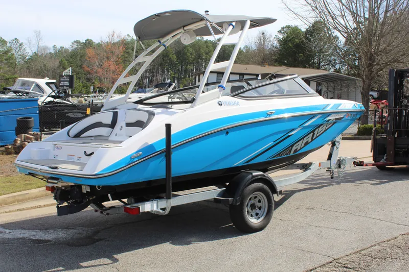 Slide: The Image of Yamaha AR195 2021 - 8