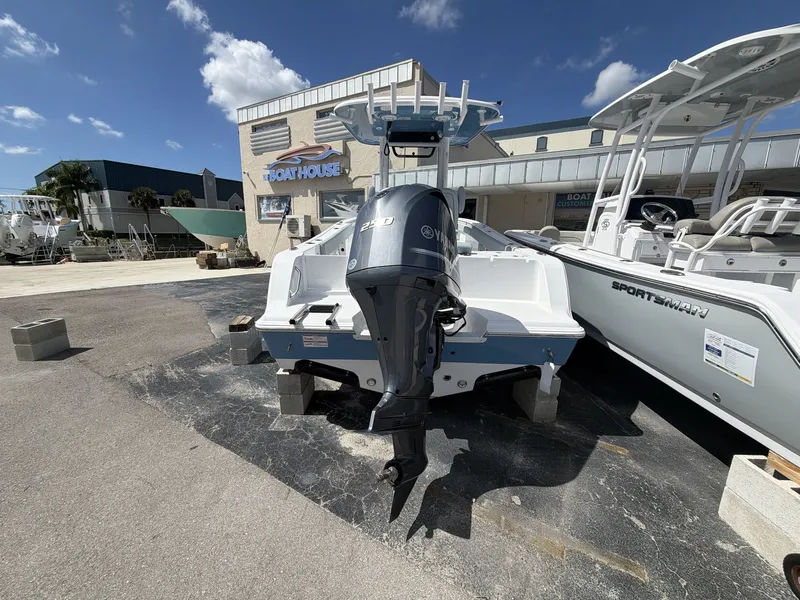 Slide: The Image of Sportsman Open 212 Center Console 2026 - 18