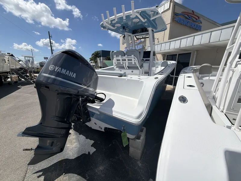 Slide: The Image of Sportsman Open 212 Center Console 2026 - 5