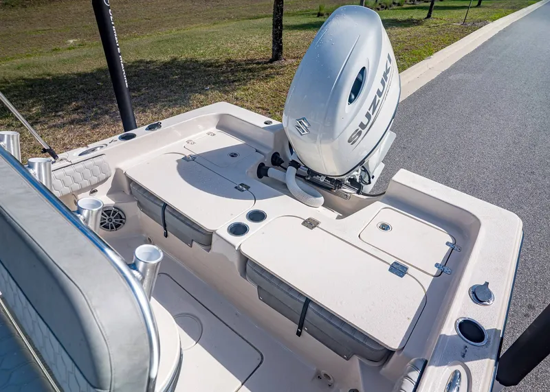 Slide: The Image of Carolina 21 Ultra Elite 2026 - 8