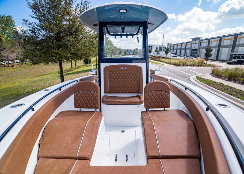 Slide: The Image of Sea Hunt Ultra 265 SE 2026 - 23