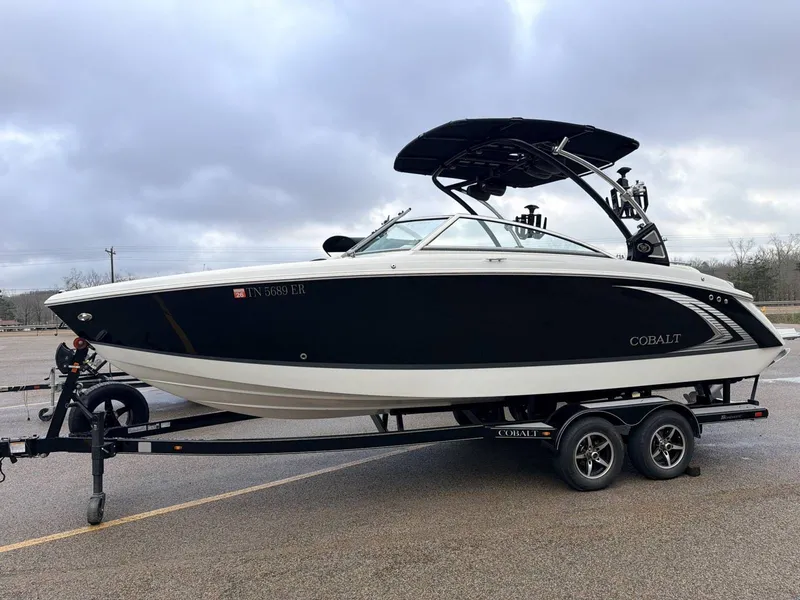 The Image of Cobalt R5 Surf 2019 - 1