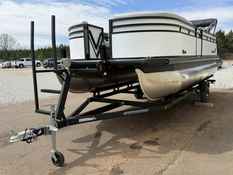 Slide: The Image of Viaggio Lago V-C 20 2026 - 5