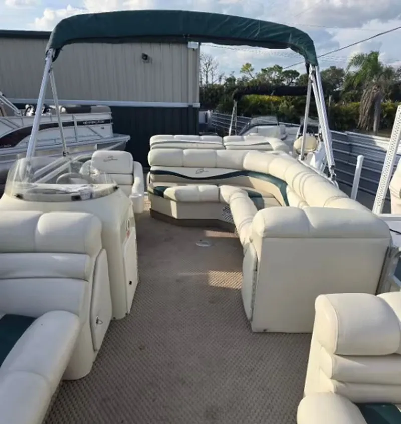 Slide: The Image of Bennington 2050LX 2001 - 7