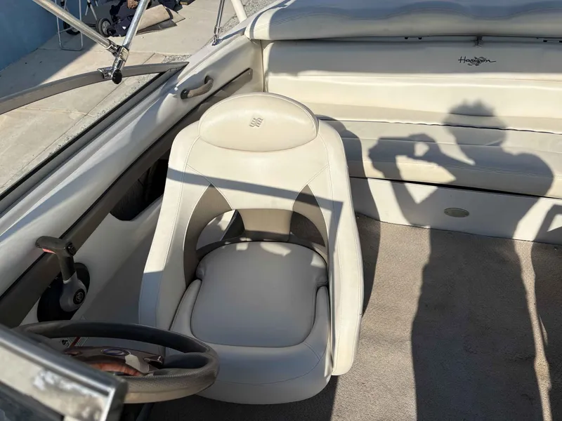 Slide: The Image of Four Winns HORIZON 20 2004 - 11