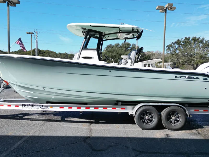 Slide: The Image of Cobia 285CC 2026 - 10