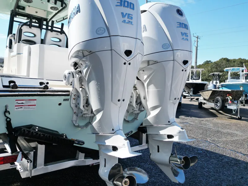 Slide: The Image of Cobia 285CC 2026 - 7