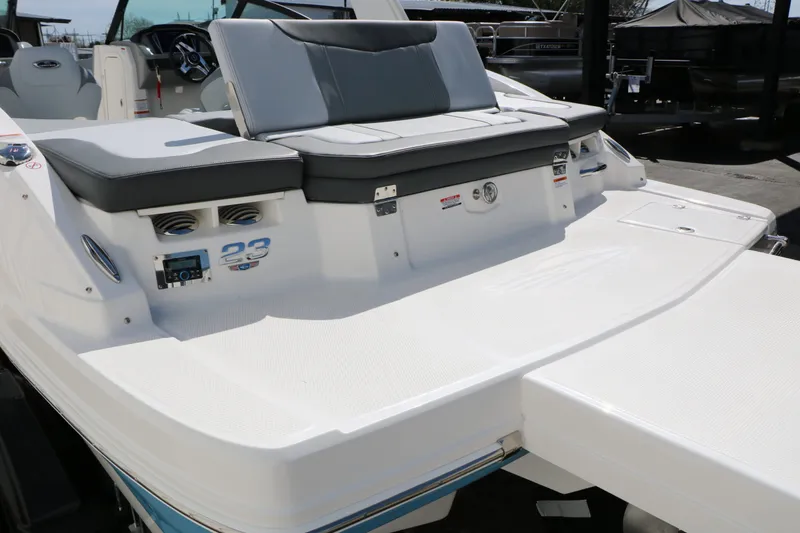 Slide: The Image of Rear view of Chaparral 23 SSi boat, model year 2026. - 13