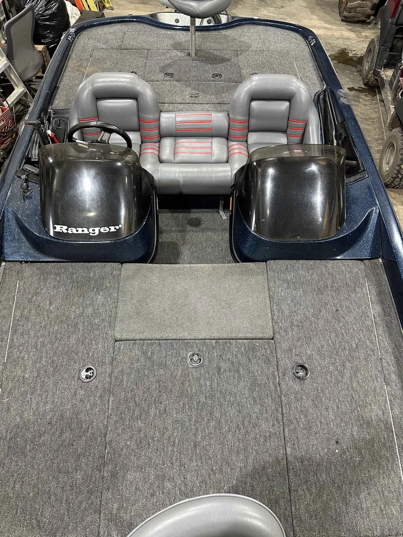 Slide: The Image of Ranger 520DVX 2000 - 4