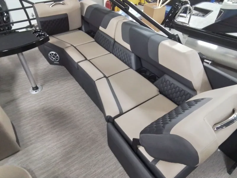 Slide: The Image of Sylvan L-5 SLZ 2026 - 21