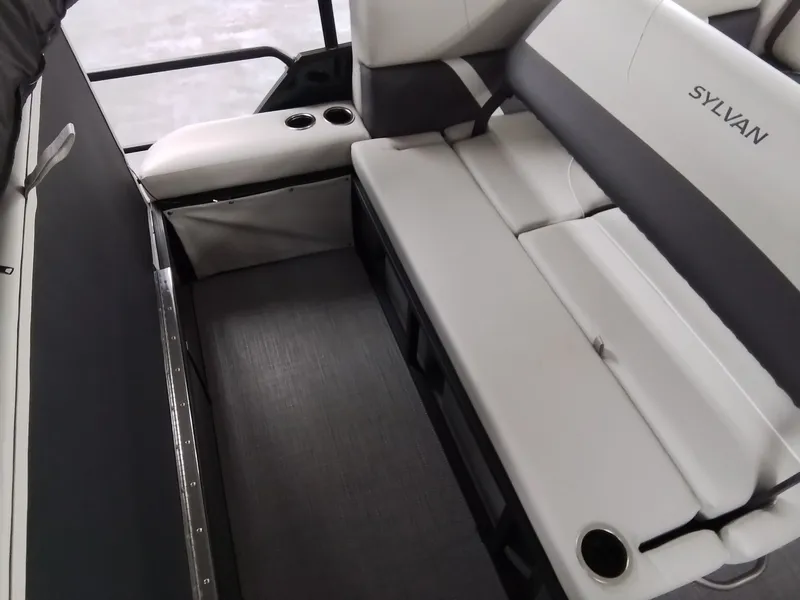 Slide: The Image of Sylvan Mirage X3 CLZ 2026 - 21