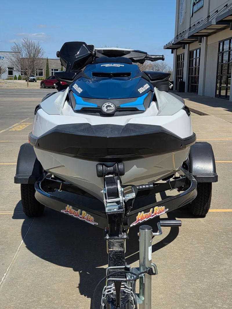 Slide: The Image of Sea-Doo FishPro Sport 170 iDF iBR Sound System 2024 - 3