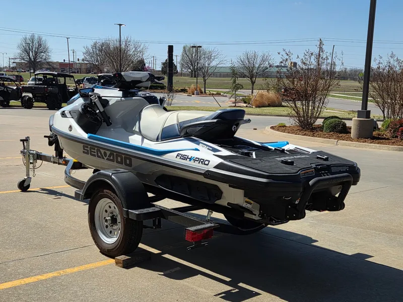 Slide: The Image of Sea-Doo FishPro Sport 170 iDF iBR Sound System 2024 - 6