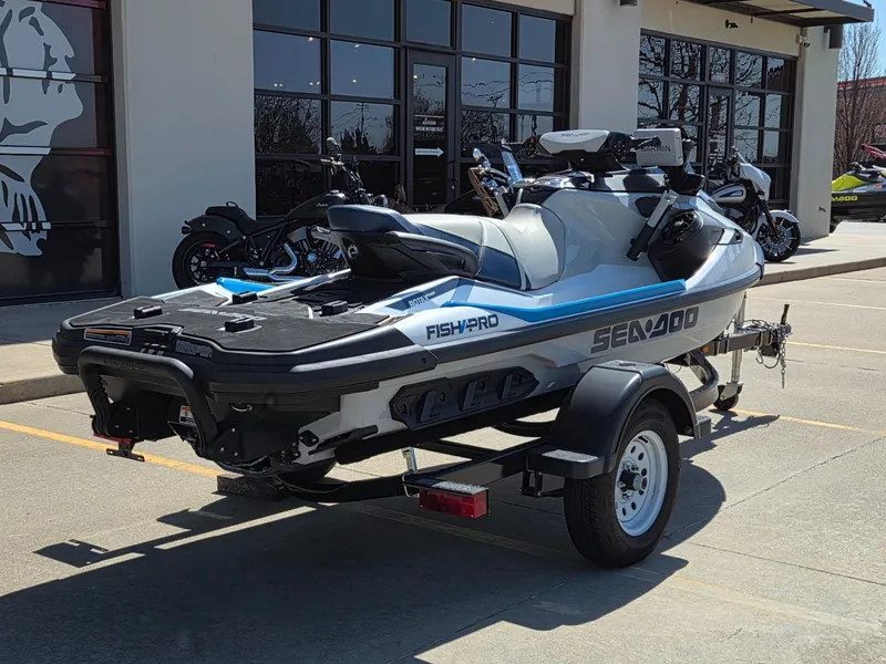 Slide: The Image of Sea-Doo FishPro Sport 170 iDF iBR Sound System 2024 - 8