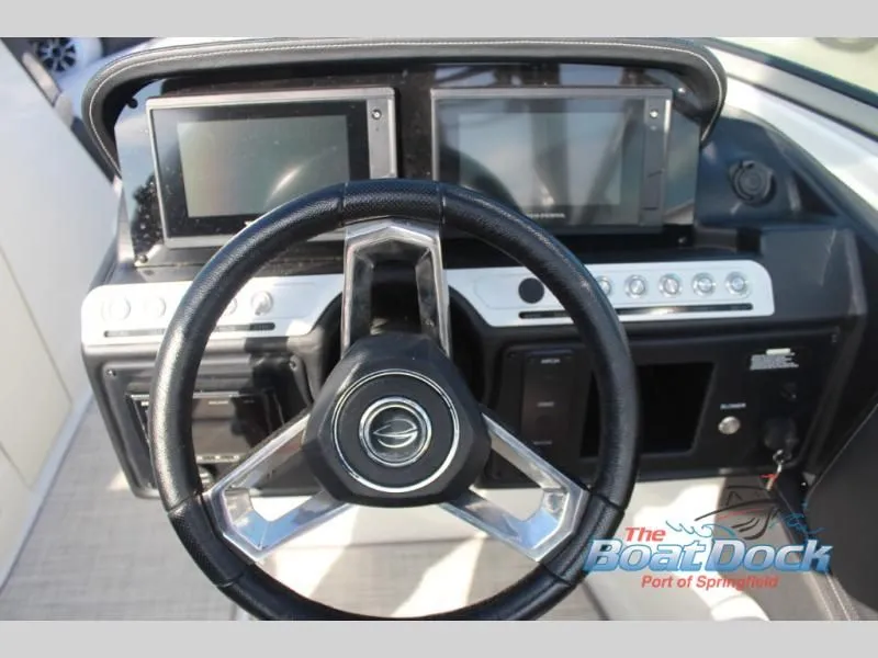 Slide: The Image of 265 SS Surf 2021 - 27