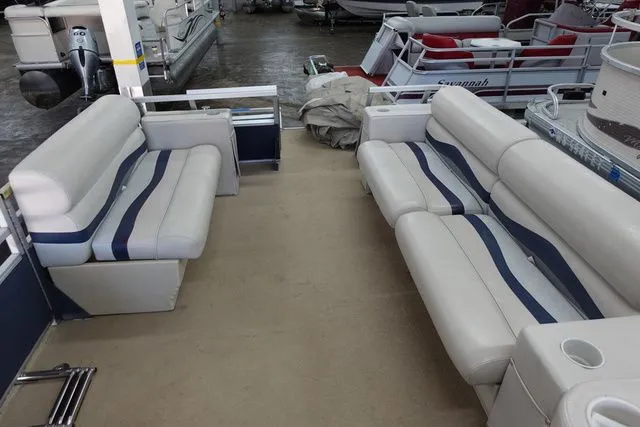 Slide: The Image of Crest 25LT 1985 - 4