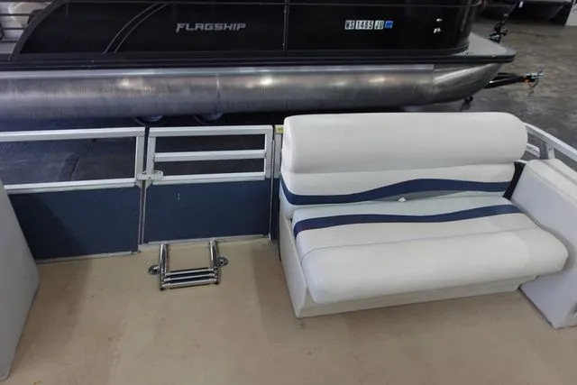 Slide: The Image of Crest 25LT 1985 - 5