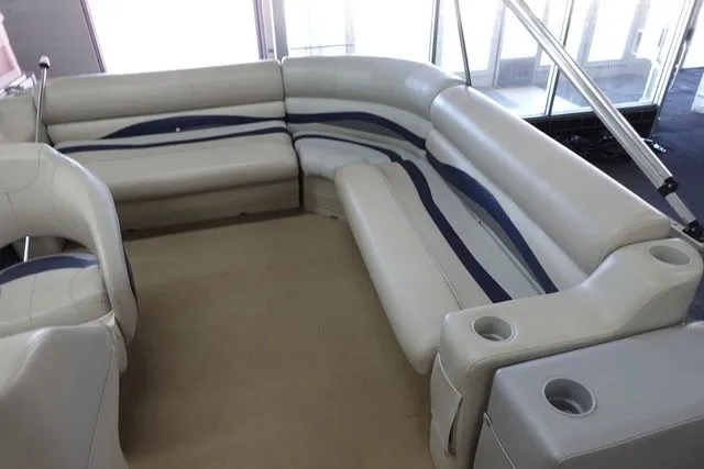 Slide: The Image of Crest 25LT 1985 - 7