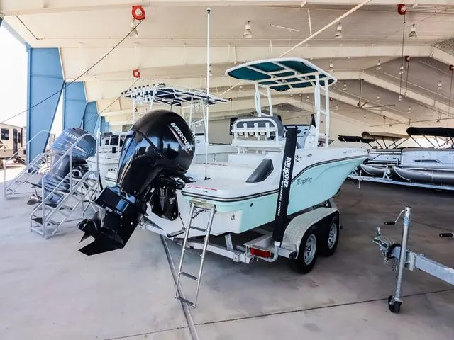 Slide: The Image of Bayliner T200CC 2021 - 6