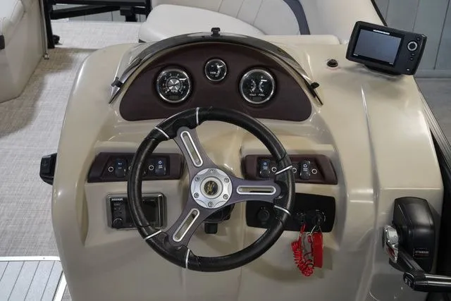 Slide: The Image of South Bay 222FCR 2.75 2018 - 18