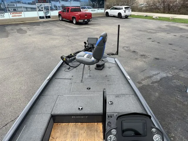 Slide: The Image of Ranger RT188C 2021 - 4