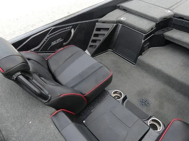 Slide: The Image of Skeeter ZXR21 2021 - 14