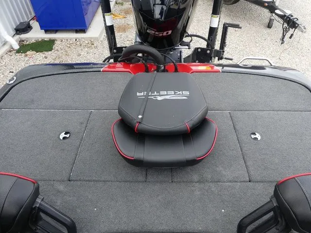 Slide: The Image of Skeeter ZXR21 2021 - 23