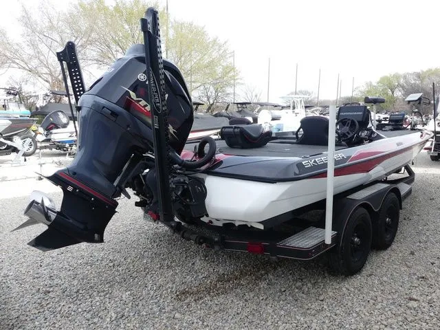 Slide: The Image of Skeeter ZXR21 2021 - 7