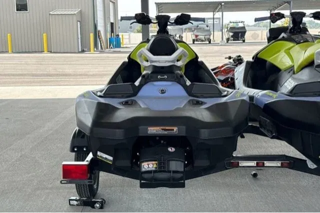 Slide: The Image of Sea-Doo Spark® Trixx™ for 3 Rotax® 900 ACE™ - 90 iBR 2024 - 21