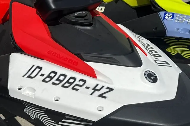 Slide: The Image of Sea-Doo PWC SPARK TRIXX 90 AUD WH 3UP IBR 25 2025 - 25