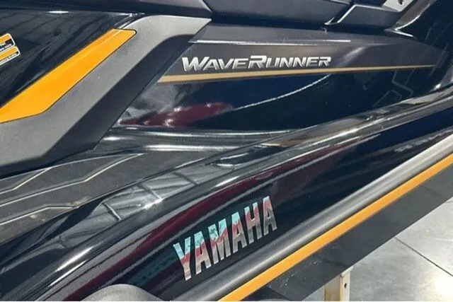 Slide: The Image of Yamaha FX Cruiser HO 2025 - 28