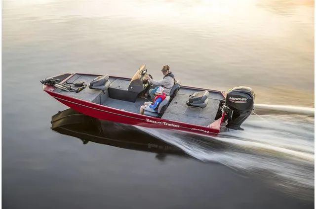 Slide: The Image of Tracker Bass Tracker Classic XL 2021 - 10