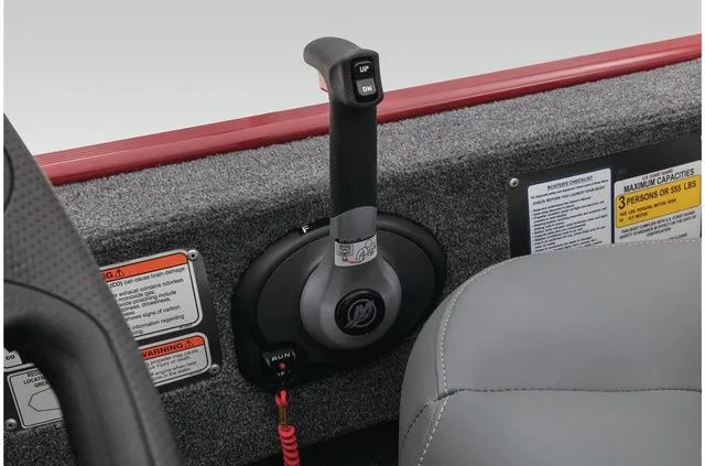 Slide: The Image of Tracker Bass Tracker Classic XL 2021 - 23