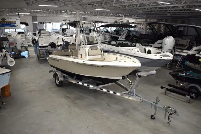 Slide: The Image of Key West 189 FS W/ T-Top 2024 - 3