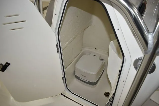 Slide: The Image of Key West 189 FS W/ T-Top 2024 - 46