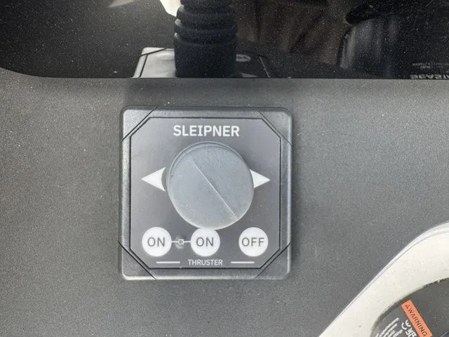 Slide: The Image of Wellcraft 28 T-Top 2026 - 21