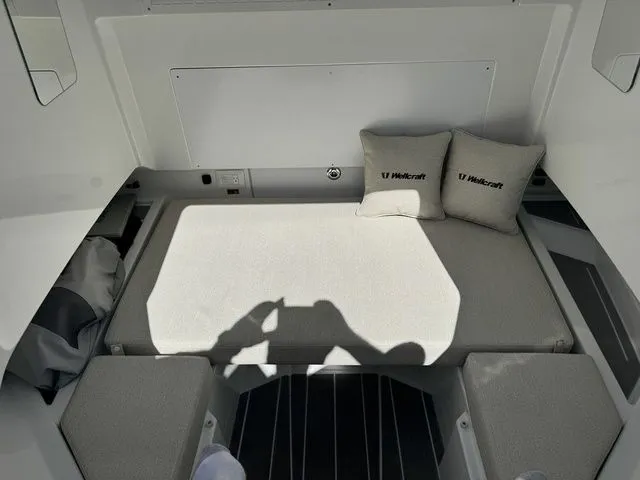 Slide: The Image of Wellcraft 28 T-Top 2026 - 41